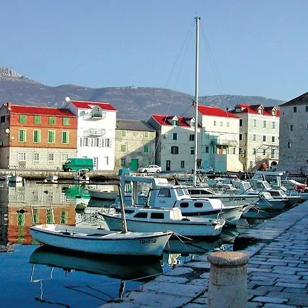 Tradicija Apartamento Kaštela