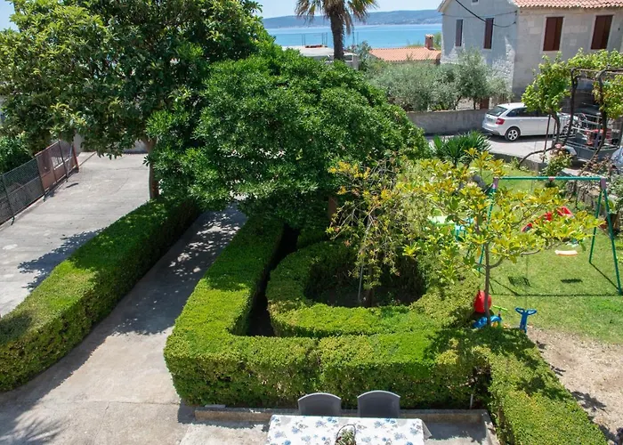 Tradicija Apartman Kaštela