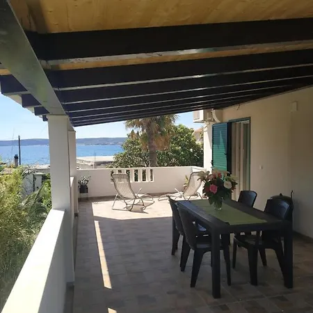 Tradicija Apartment *