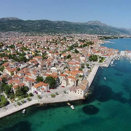 Tradicija Kastela